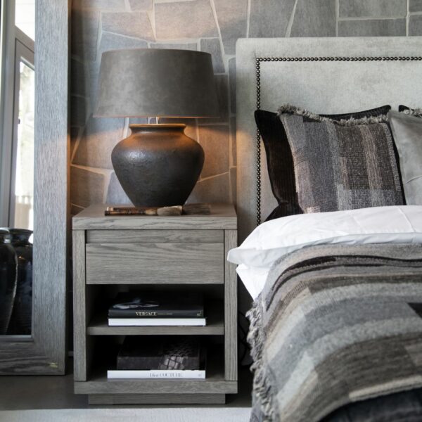HUNTER Bedside table
