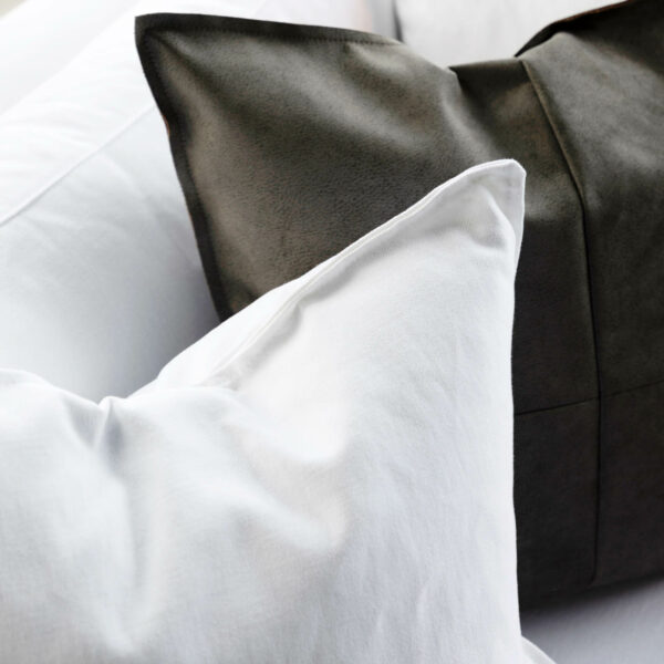 COLONELLA cushion cover