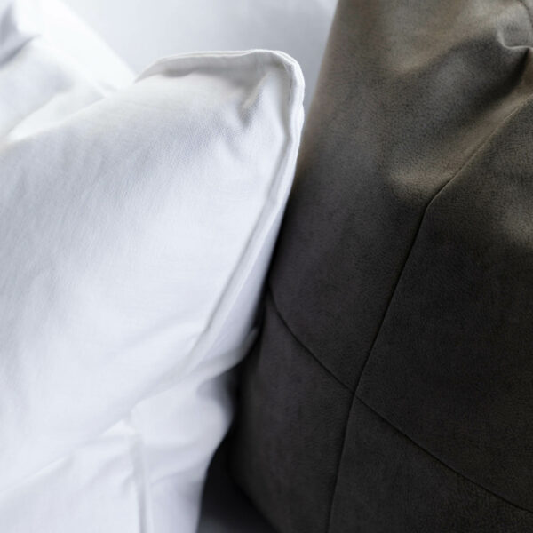 COLONELLA cushion cover