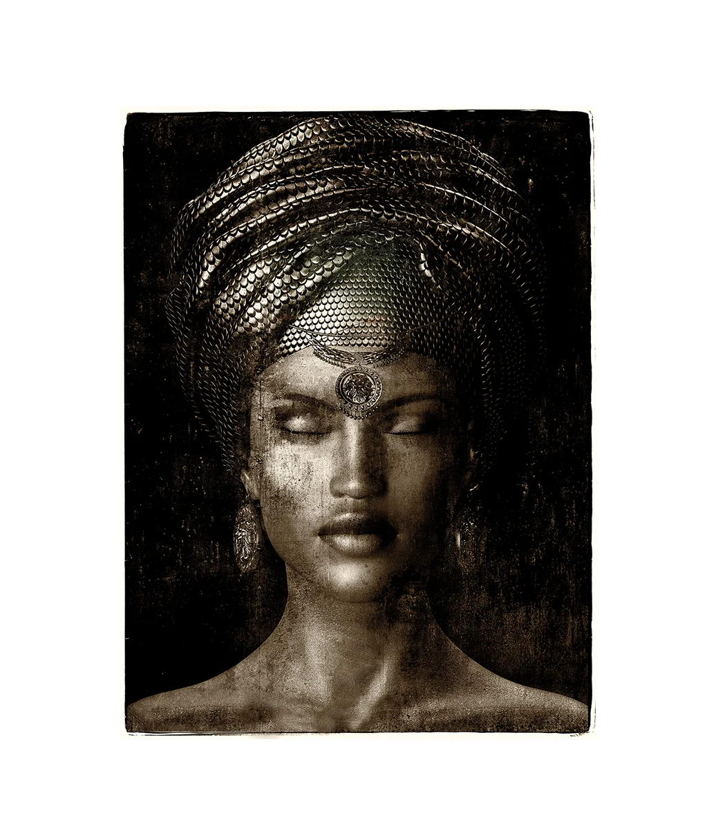 GLAMOUR GIRL SEPIA Photo art