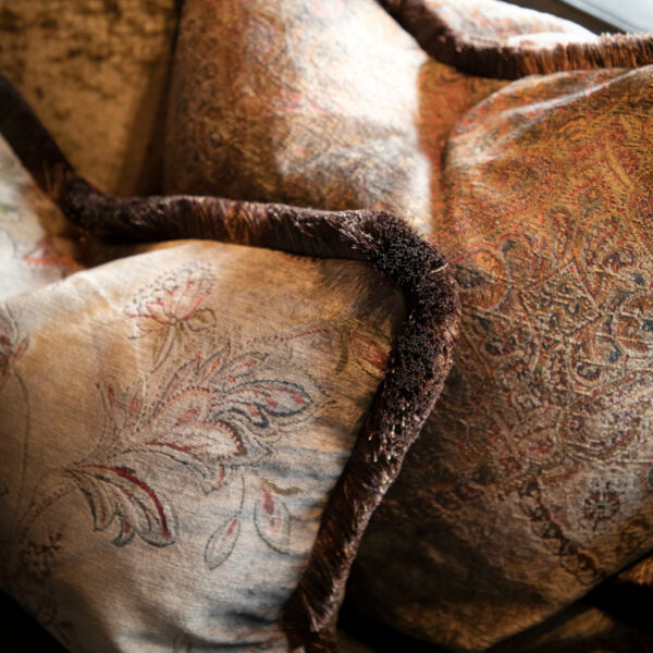 MIRALAGO FLOWER cushion cover