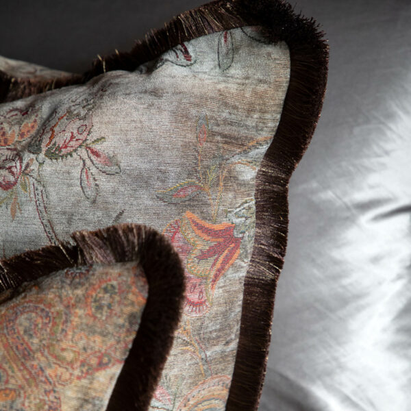 MIRALAGO FLOWER cushion cover