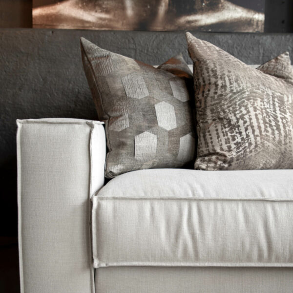 ISOLA LEO cushion cover