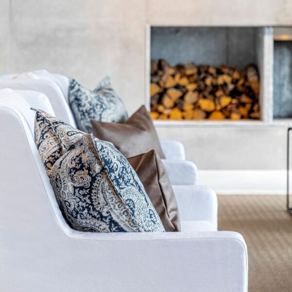 ROMANCE Cushion cover