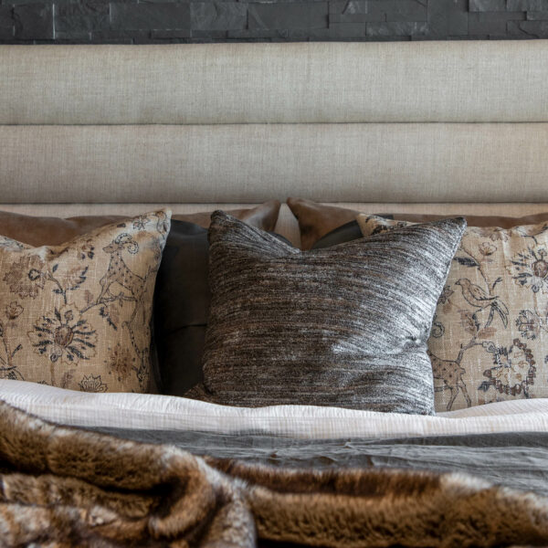 SERENGETI cushion cover