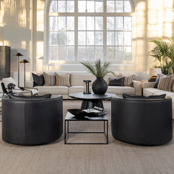 JOAN Leather seat
