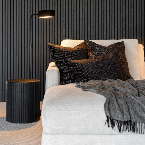 LAUREL DIAMOND cushion cover