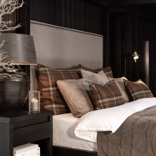 HIGHLAND cushion cover