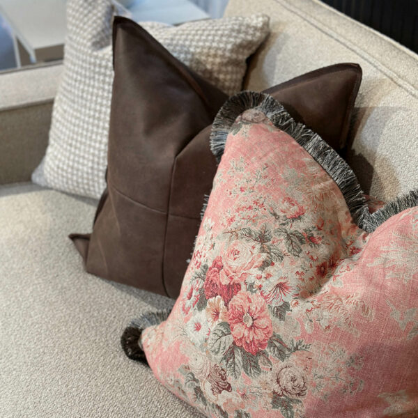 BELLE ROSE cushion cover