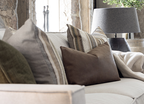 EARTHY ELEGANCE