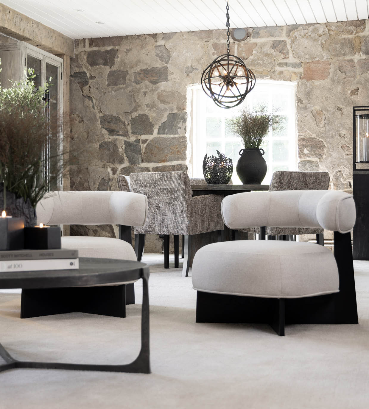 EARTHY ELEGANCE