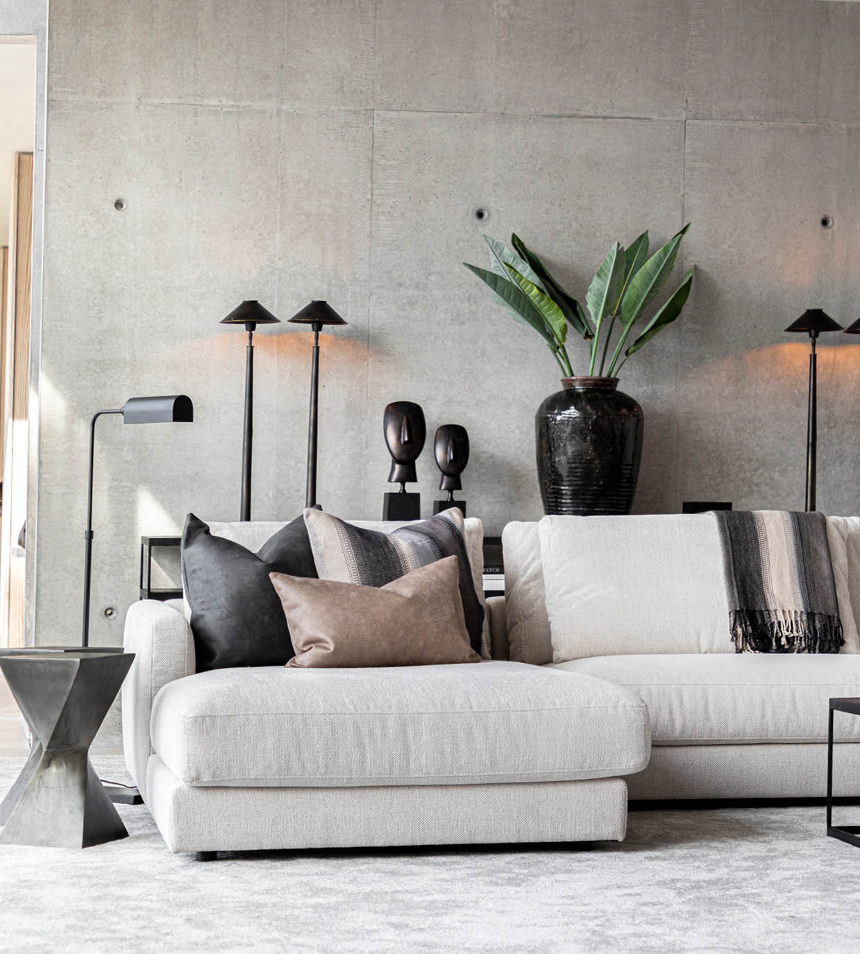 MODERN SIMPLICITY