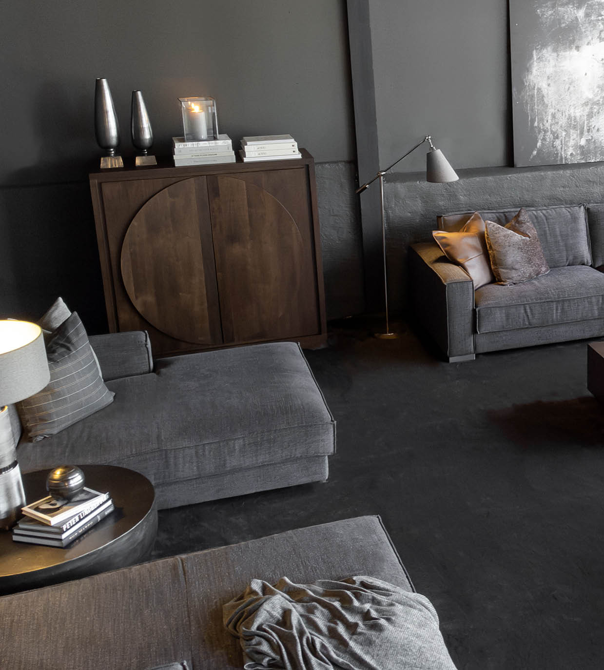 URBAN ELEGANCE