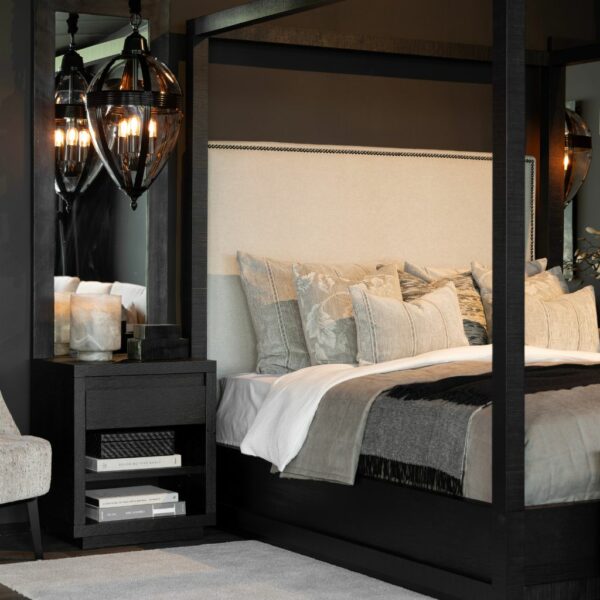 MEGHAN bedspread