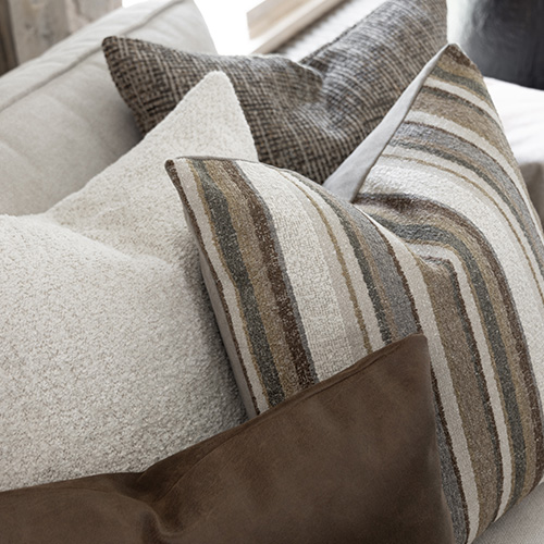 EARTHY ELEGANCE