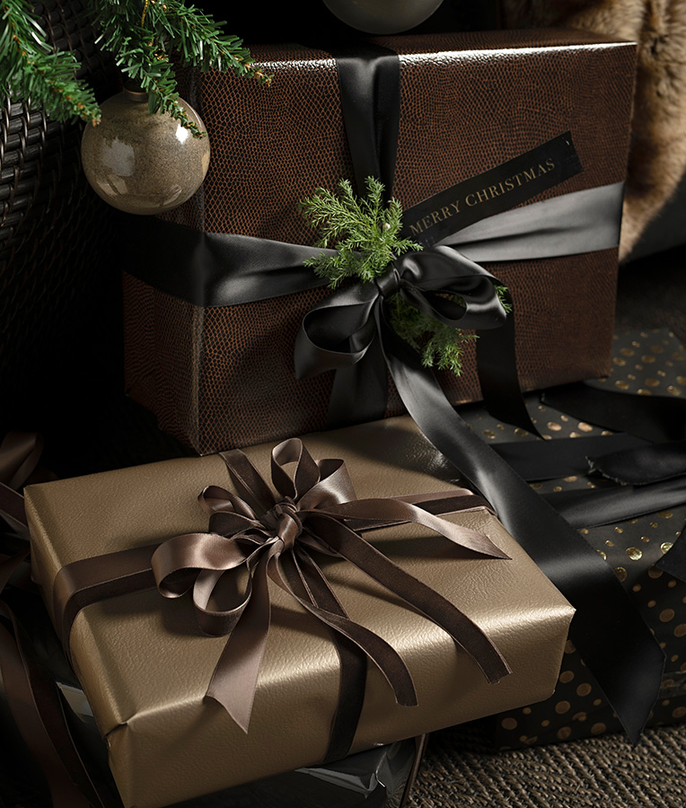 THE SEASONAL GIFT GUIDE