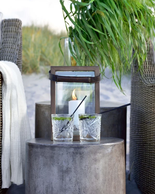 Timeless and versatile – our Doloma side tables elevate any outdoor setting with natural elegance.
.
.
#artwood1969 #differentwaysofliving #dolomasidetables #outdoorstyle #concretedesign #naturalmaterials #modernoutdoorliving