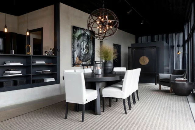 Tailored to your taste.⁠ The Boston dining chair offers both comfort and flexibility, perfect for customizing your dining area to reflect your personal style.⁠ Made to order with your choice of fabric and legs – for a unique expression that elevates any interior.⁠
.
.
#artwood1969 #differentwaysofliving #bostondiningchair #tailoredinteriors #diningroominspo #artwooddining #custommade #interiordetails